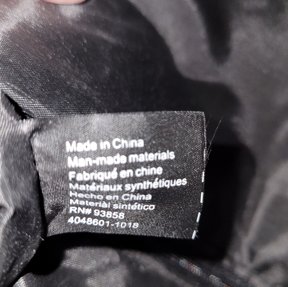 True Craft Crossbody Bag New - Picture 7 of 7